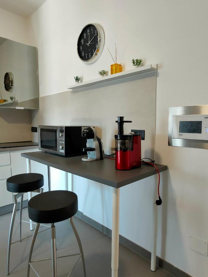 Seafront Suites Бари Екстериор снимка